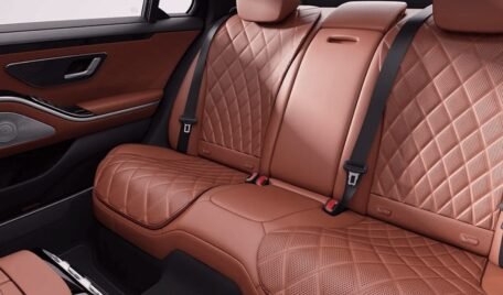 2022 Rivian R1S